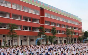 �V�|���Ž������Fƽ�޲��ŌWУ�W(w��ng)վ���O(sh��)